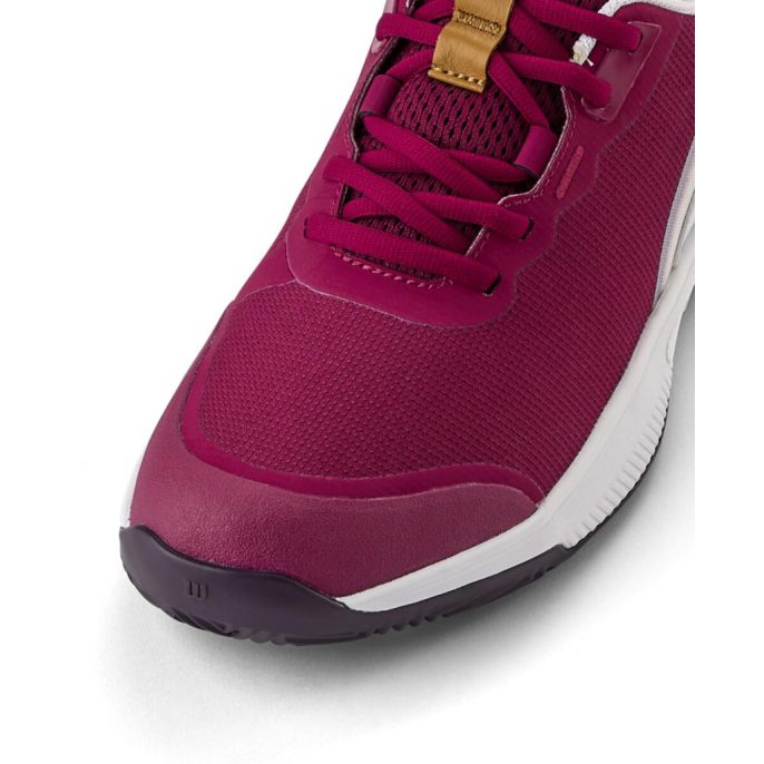 Wilson red tennis shoes