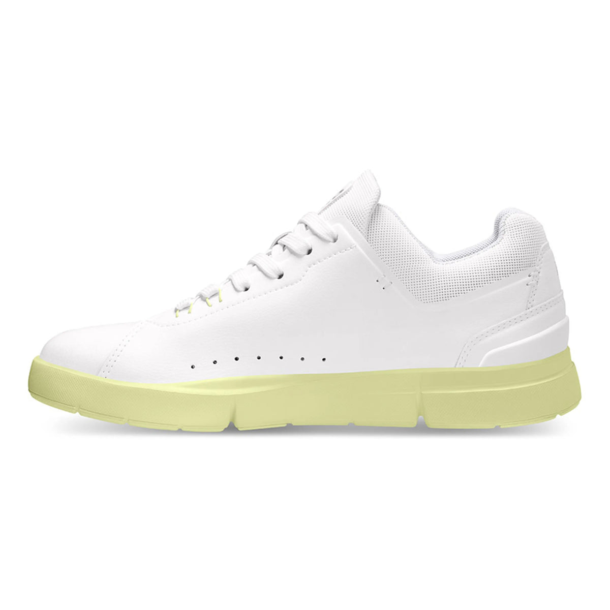 On The Roger Advantage Womens White/Hay