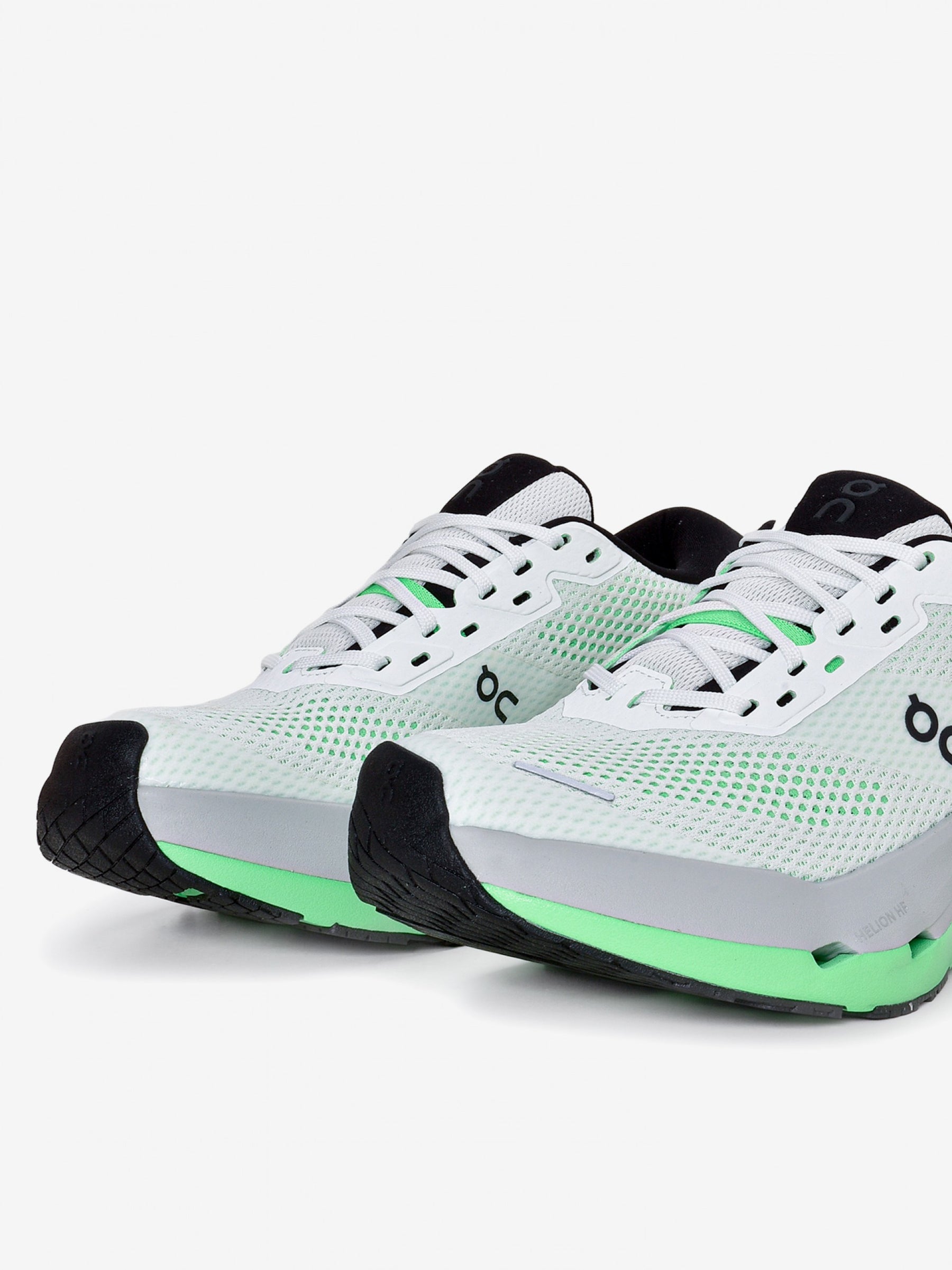 On Running Cloudrunner 3 Max Running Shoe Men - White/Verdite Running Shoes On Running