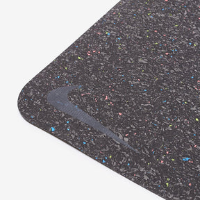 Nike Move Yoga Mat 4mm - Black/Grey Accessories Nike