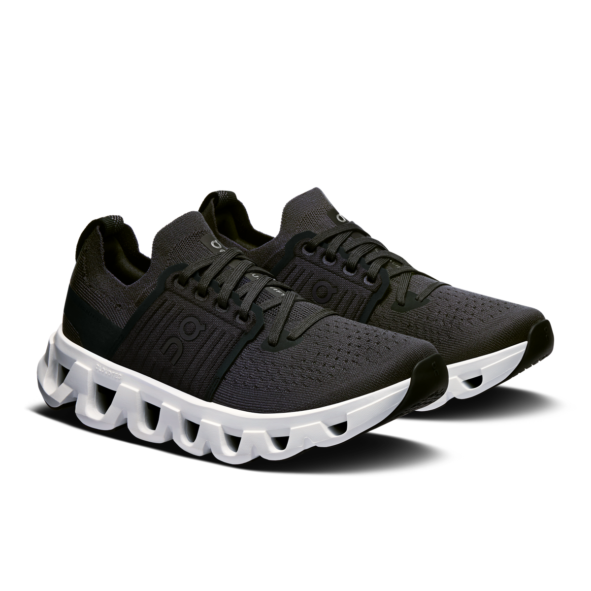 On Cloudswift 4 Running Shoes Women - Black/White Running Shoes On Running