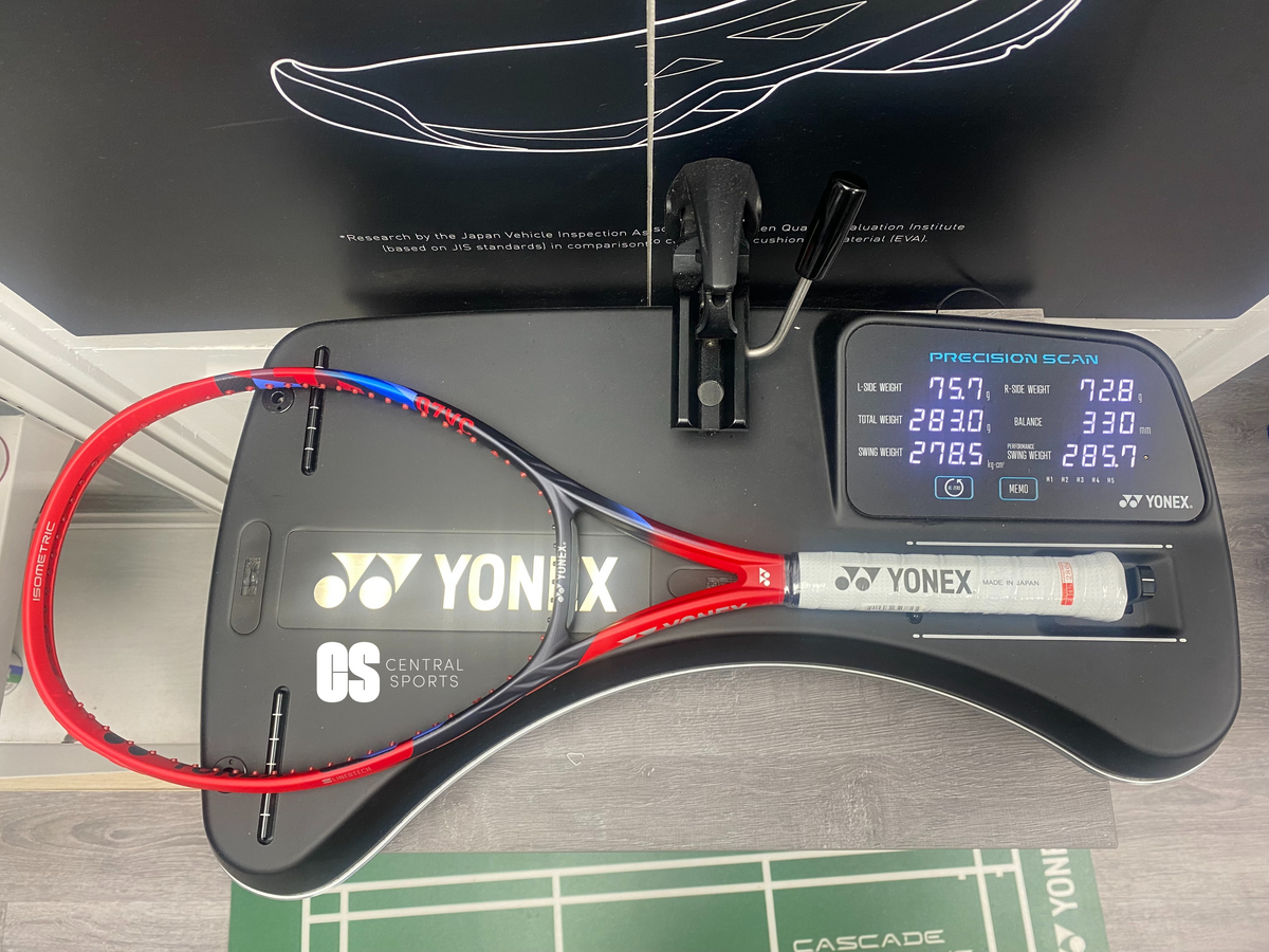 Yonex Vcor​​e 100L 280g 2023 免费重新穿线（未穿线）