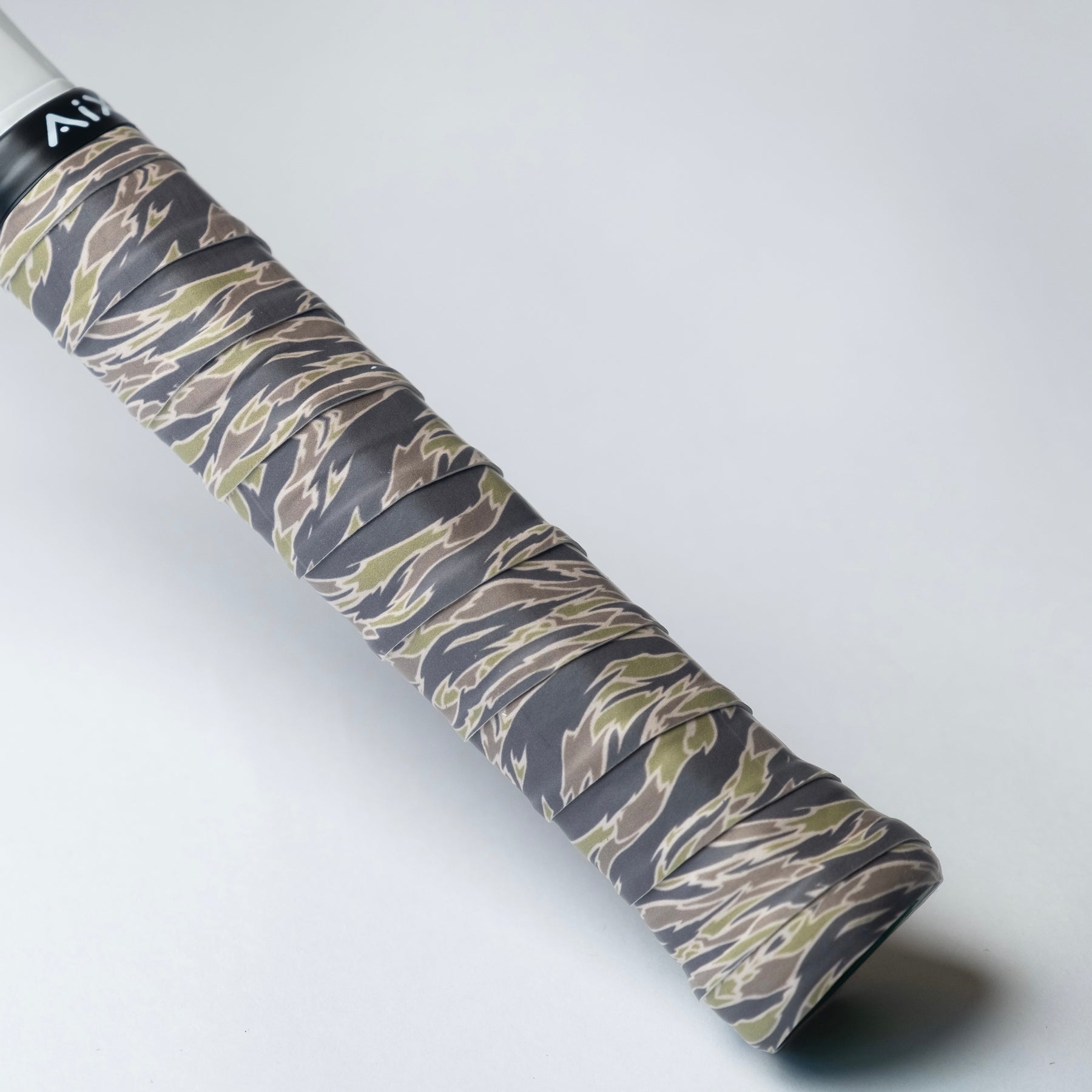 Aixo Tiger Camo Tacky Overgrip