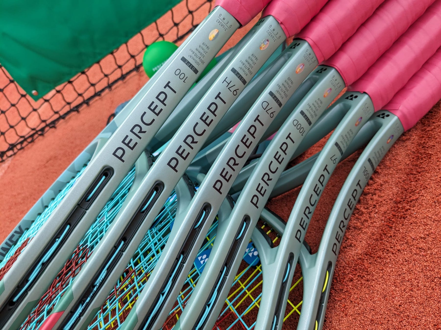 Yonex Percept 97D 320g 网球拍（免费重新穿线）- 未穿线