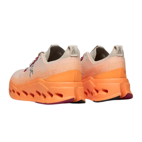 On Running Cloudsurfer Max Running Shoe Men - Pearl/Tangerine