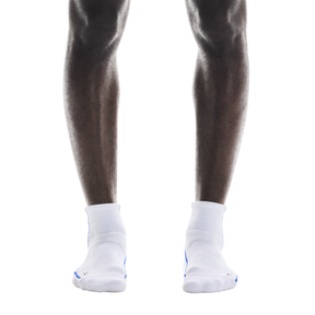 On Court Sock Mid 1 Unisex - White/Indigo Clothing On Running