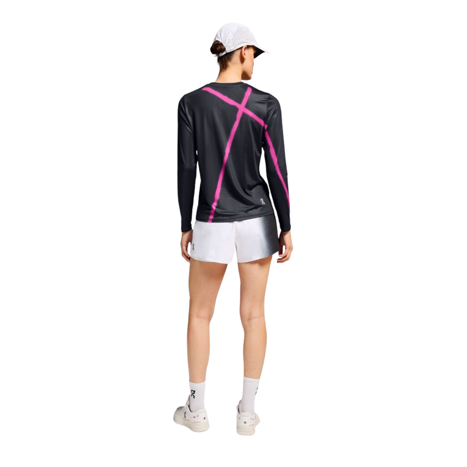 On Court Long-T Women - Black Clothing On Running