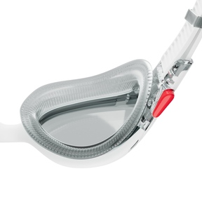 Speedo Biofuse 2.0 swimming goggles, White/Smoke, detail view