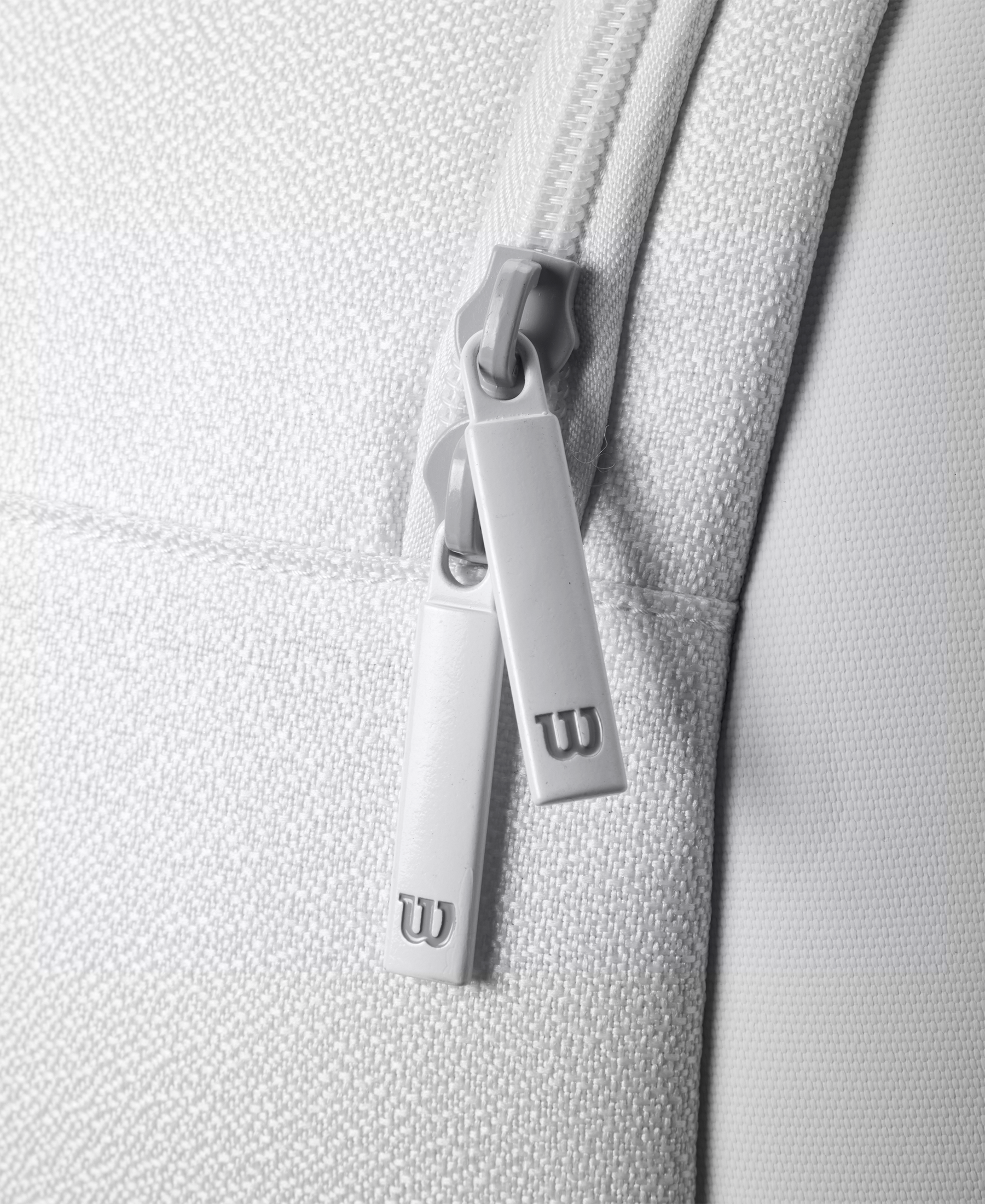 Wilson Bela DNA Super Tour Padel Bag – White Luggage Wilson