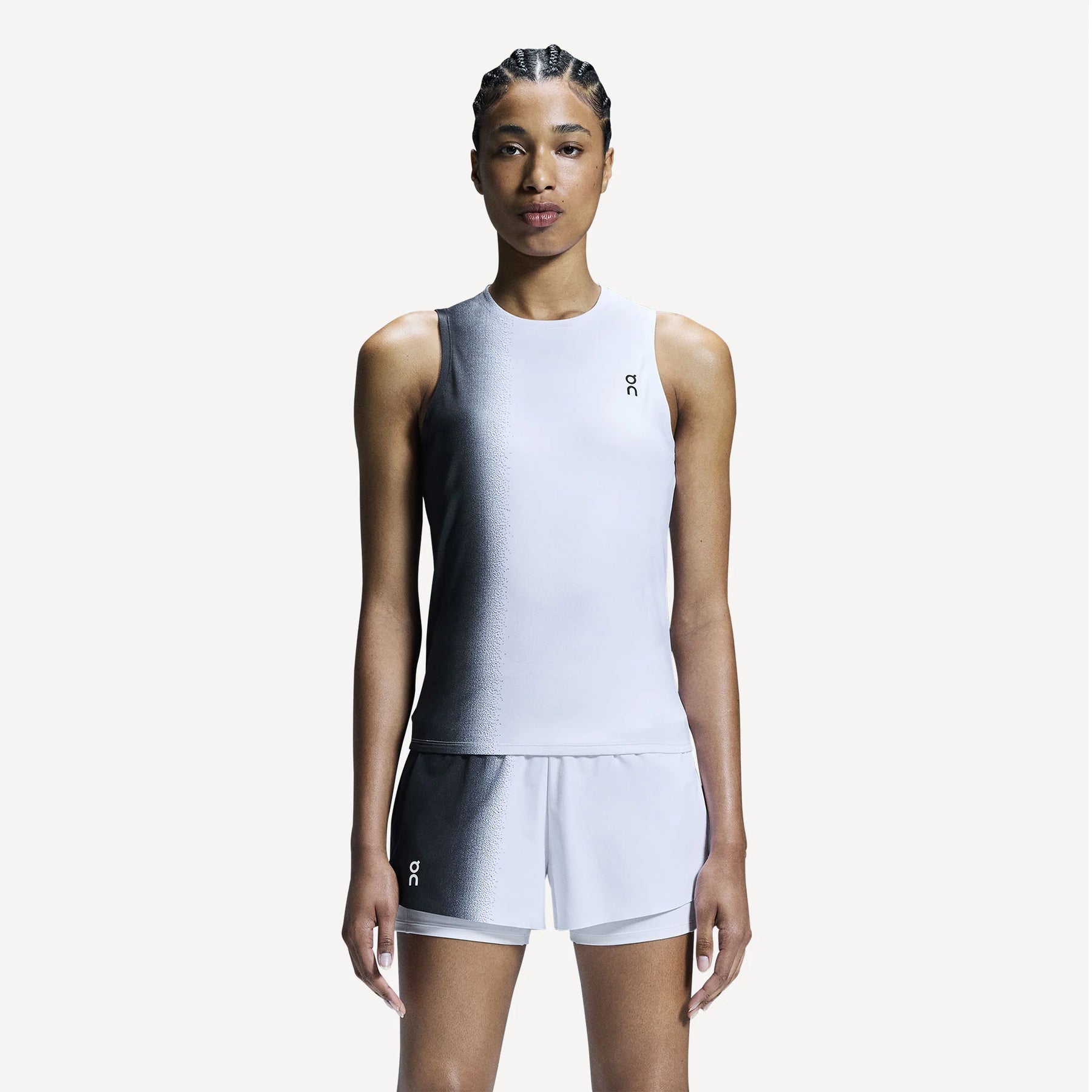 On Running Court Tank Women - Black/White Clothing On Running