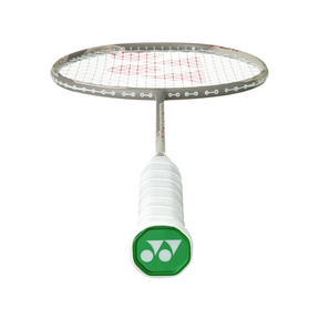 Yonex Nanoflare 700 Game 2026 racket grip and handle